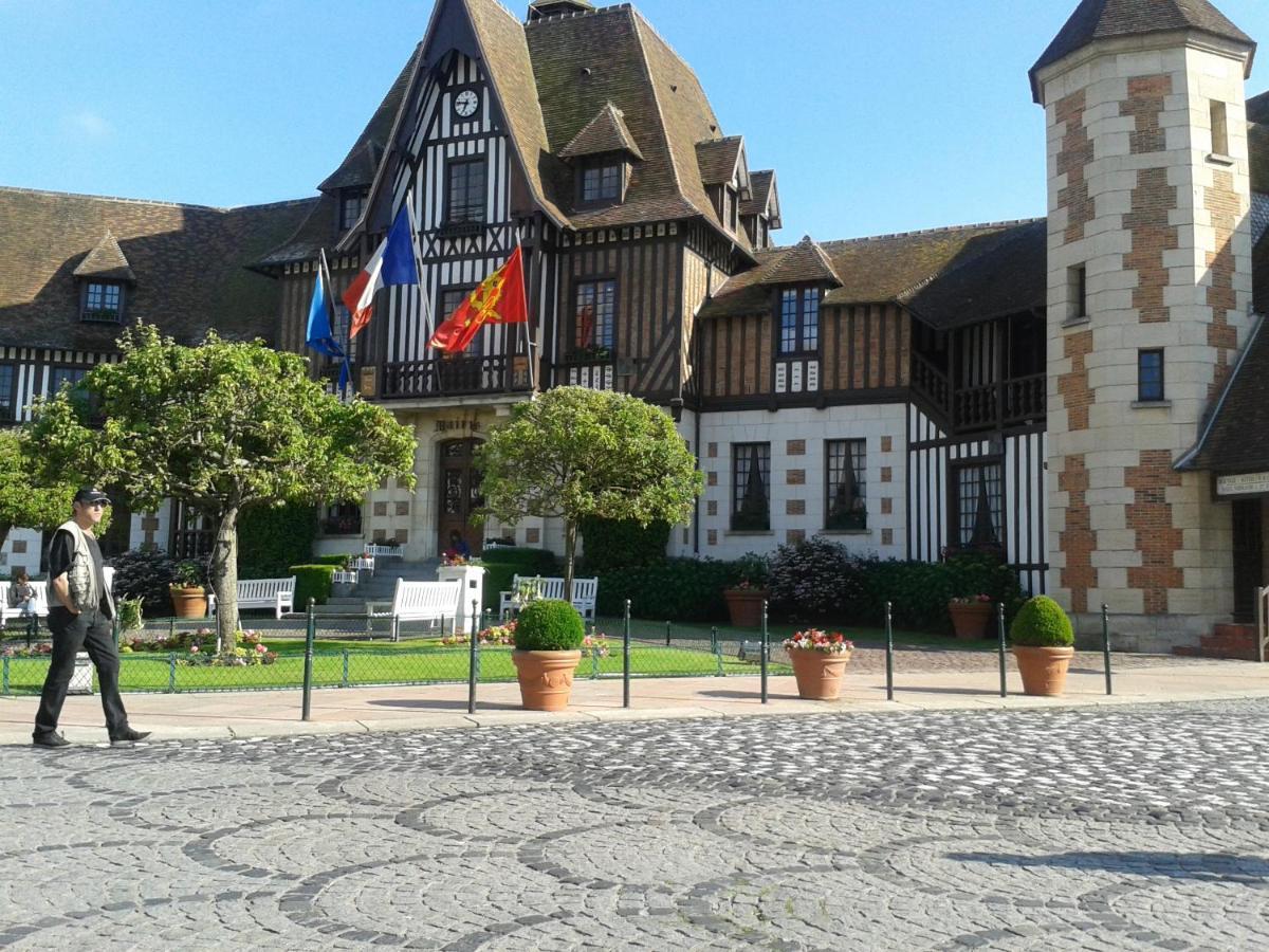 Cottage Duplex Villers Sur Mer 150 M De La Plage מראה חיצוני תמונה